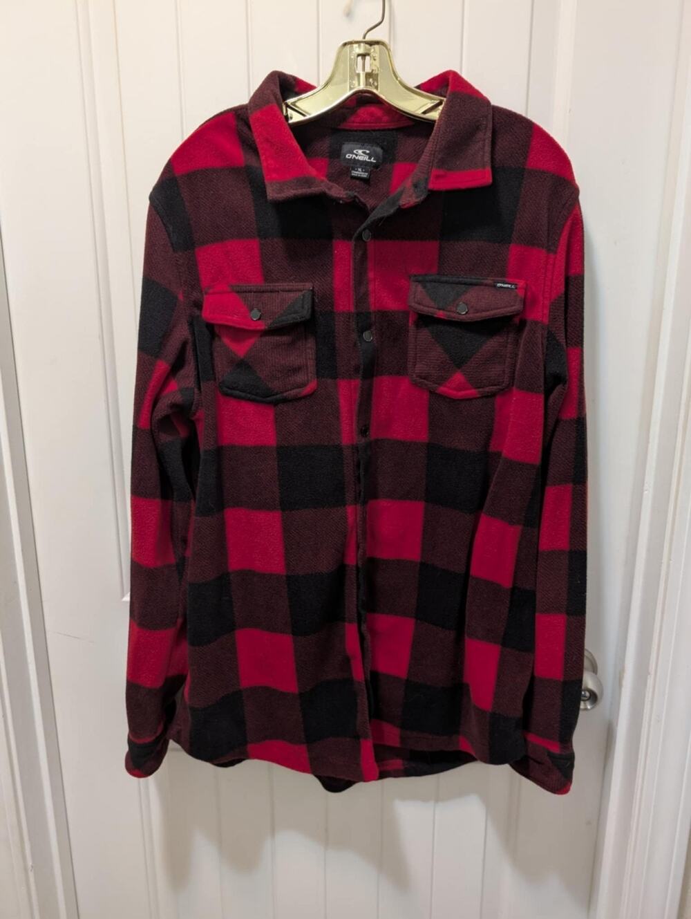 O’Neill Men’s XL Long Sleeve Red Black Buffalo Plaid Fleece Shirt Snaps Pockets